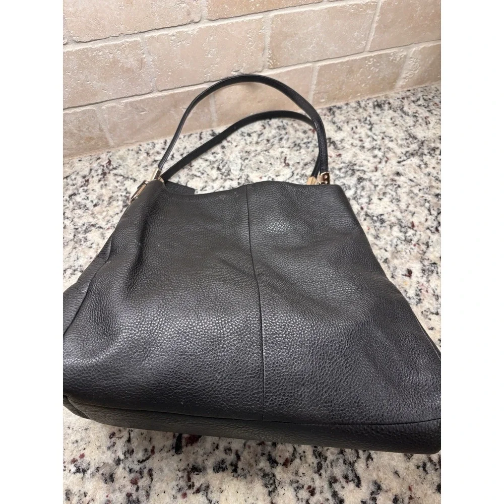 Coach Madison Phoebe Black Pebbled Leather 3 Compartment Hobo Shoulder‎ Bag EUC